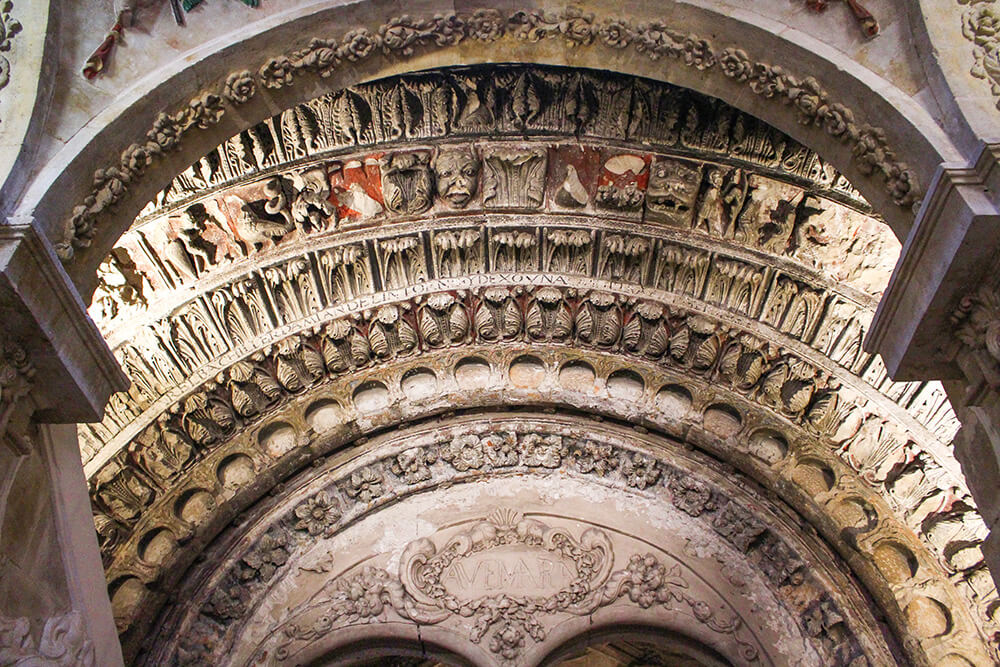 Old part of Iglesia de San Martin de Tours