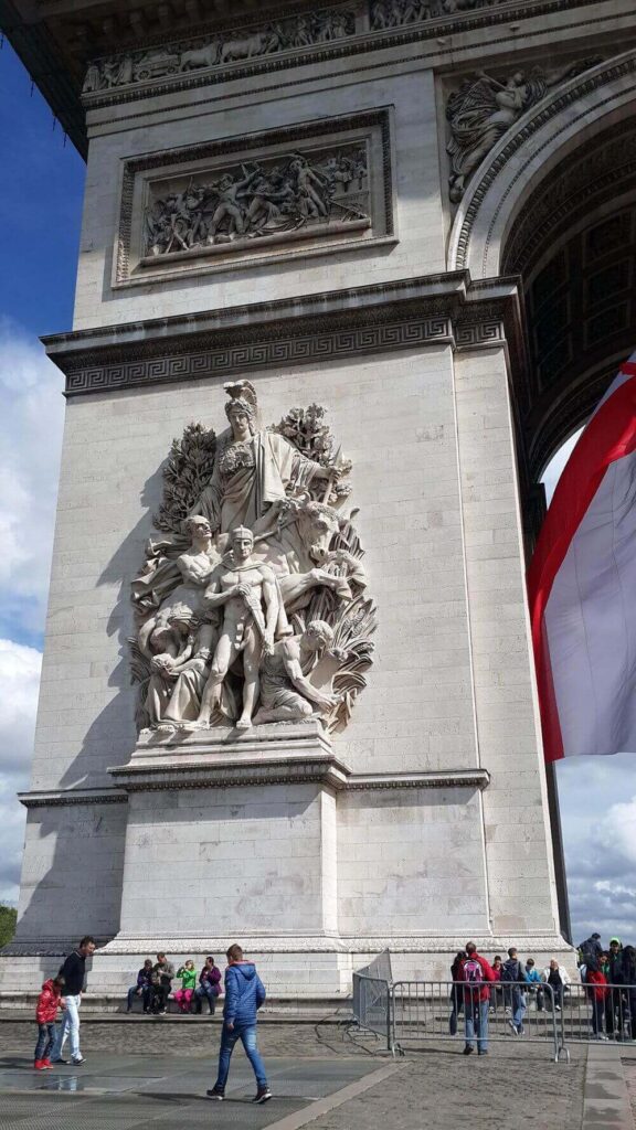 Arc-de-Triomphe in Paris