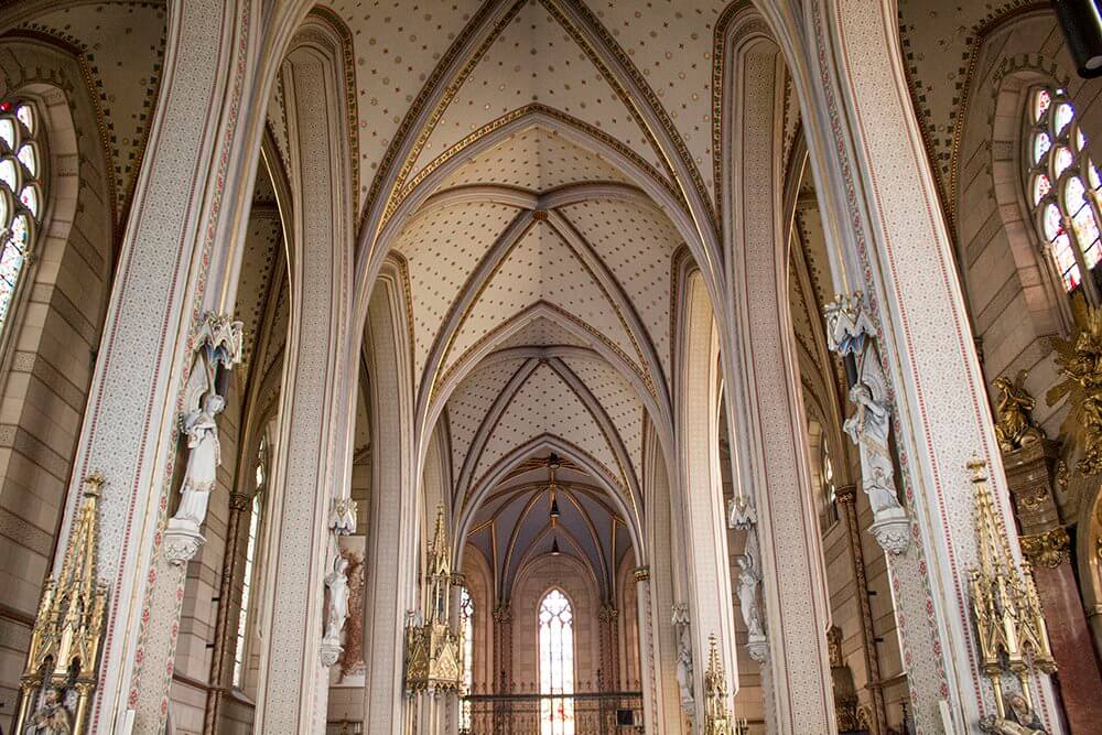 Inside-Saint-Wenceslas-Cathedral-in-Olomouc, Czech Republic