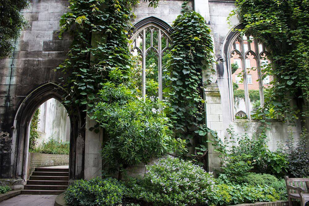 St Dunstan Church in London