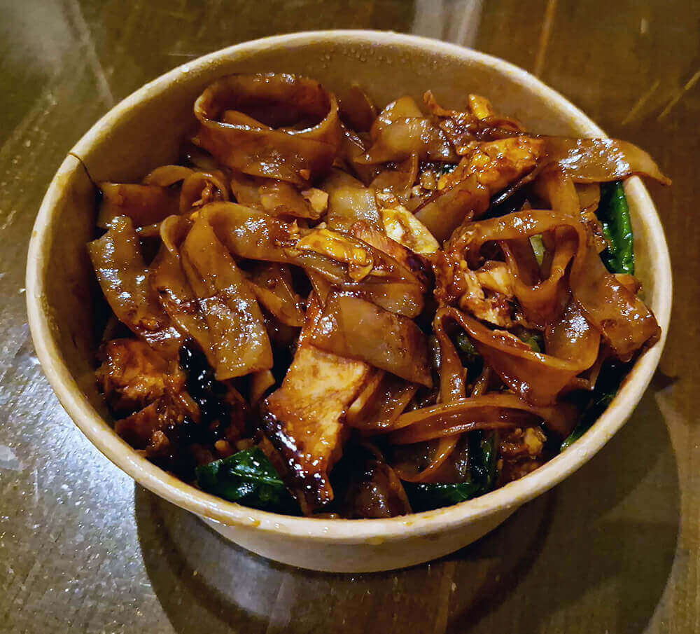Rosa's Thai London chicken noodles